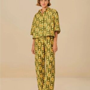 Farm Rio hohoho pants nwt